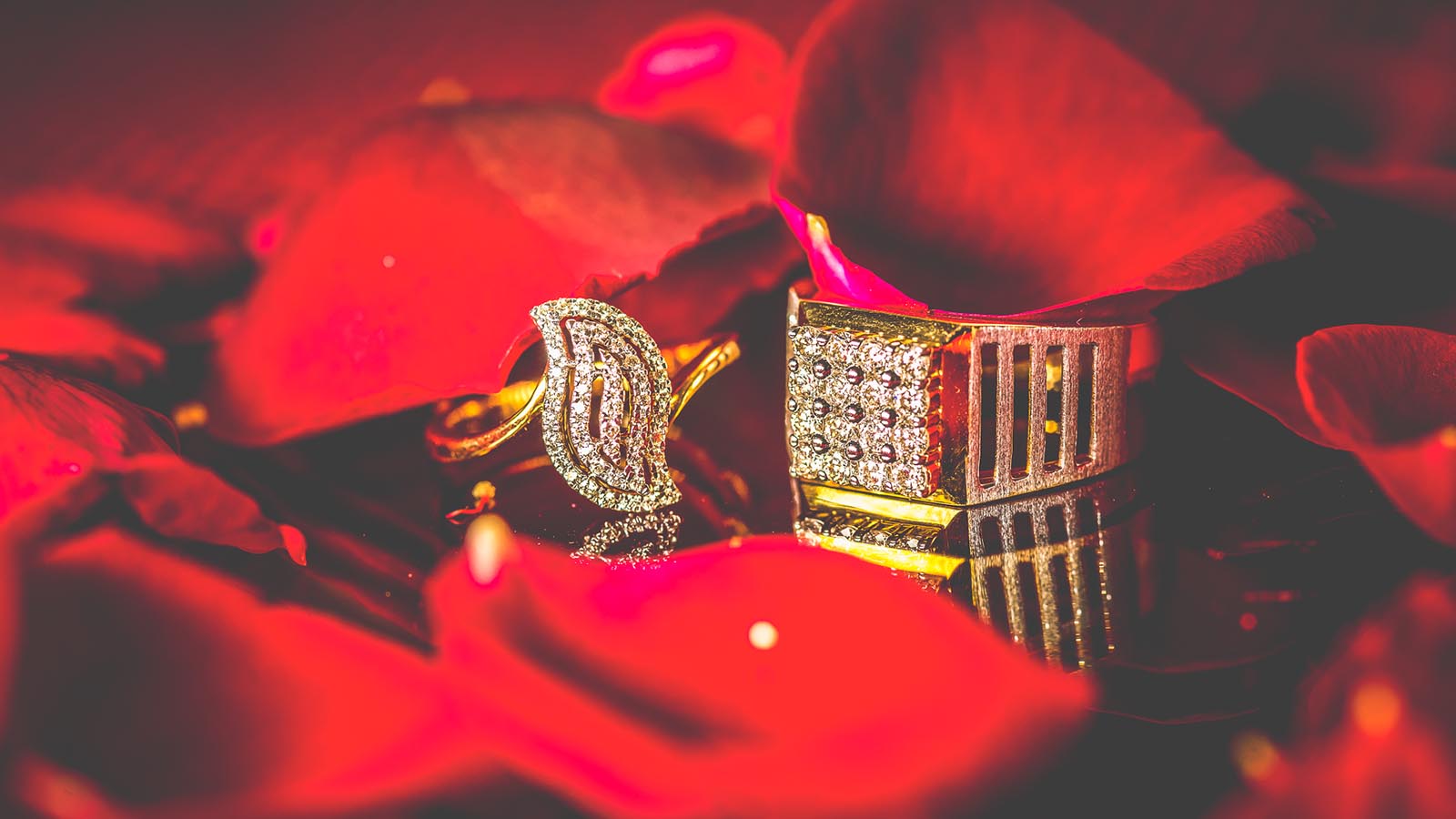 Engagement Photography Diamond ring photo