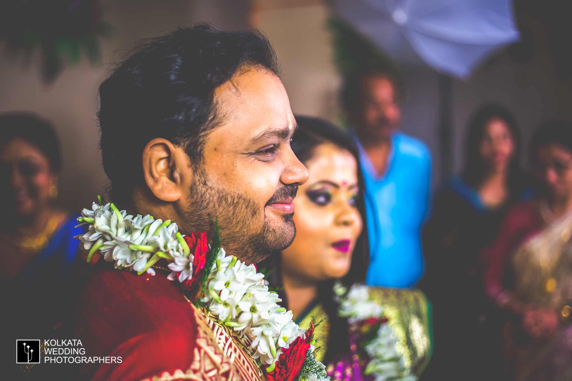engagement pics of indian couple